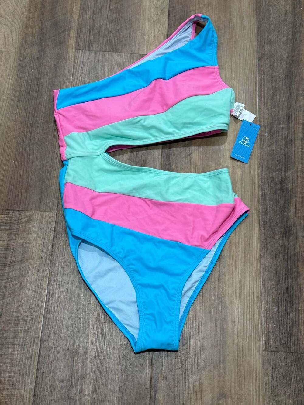 CUPSHE Colorblock One-Shoulder Cutout One-Piece Swimsuit Size M